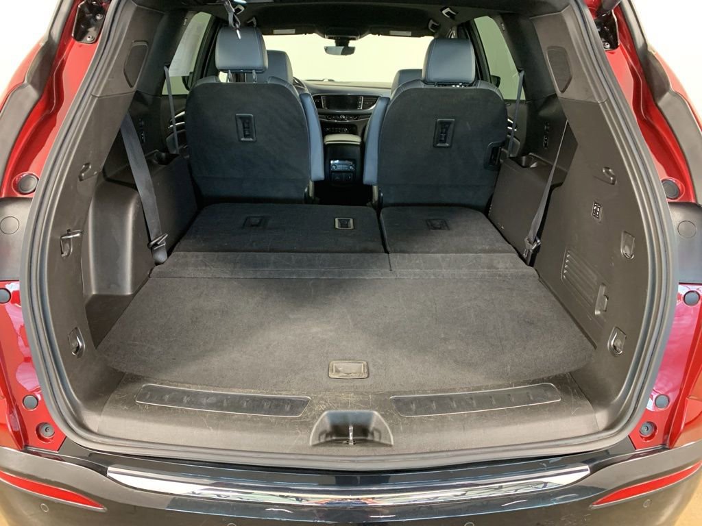 Used 2024 Buick Enclave Premium image 16