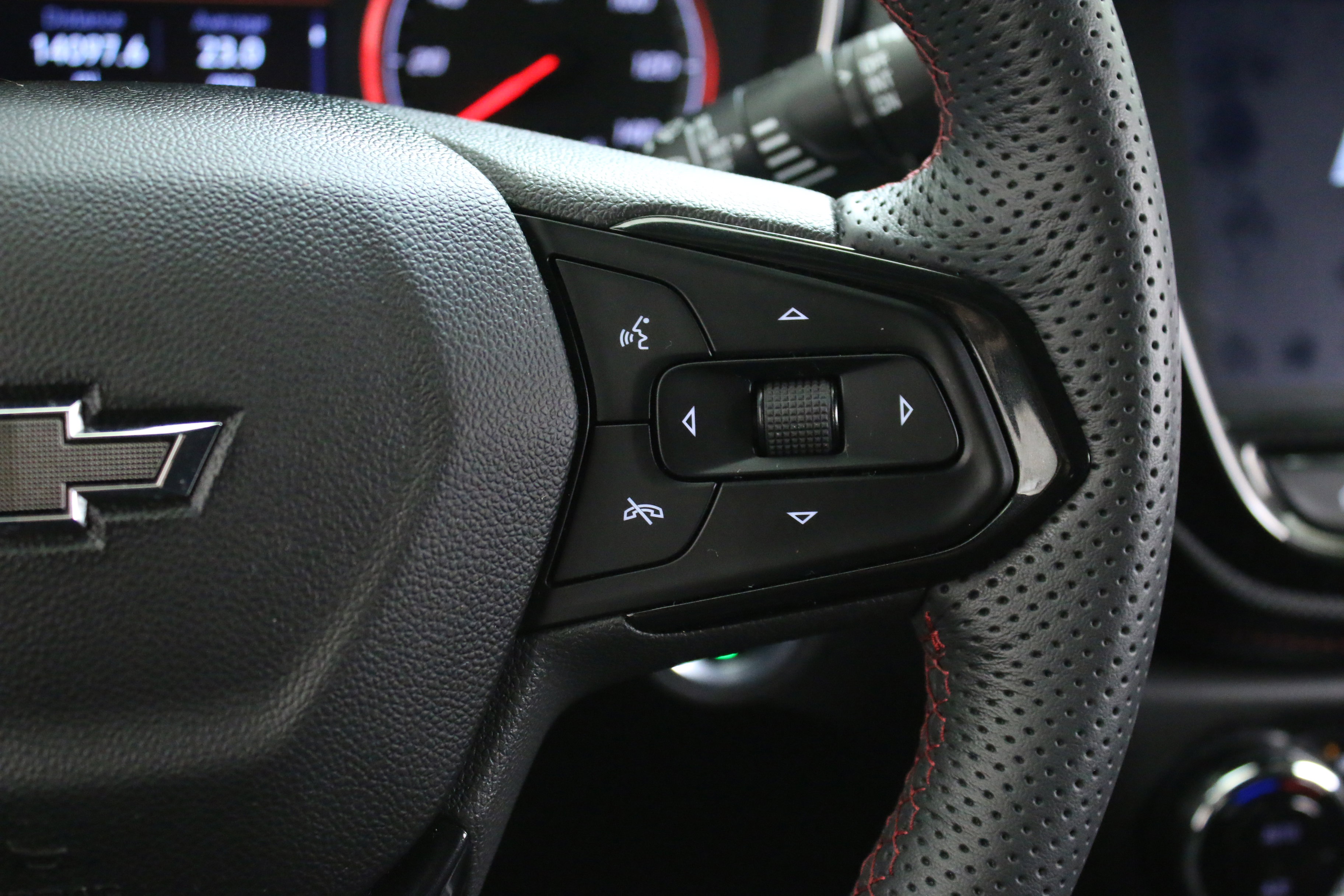 Used 2023 Chevrolet TrailBlazer RS w/ Technology Package image 15