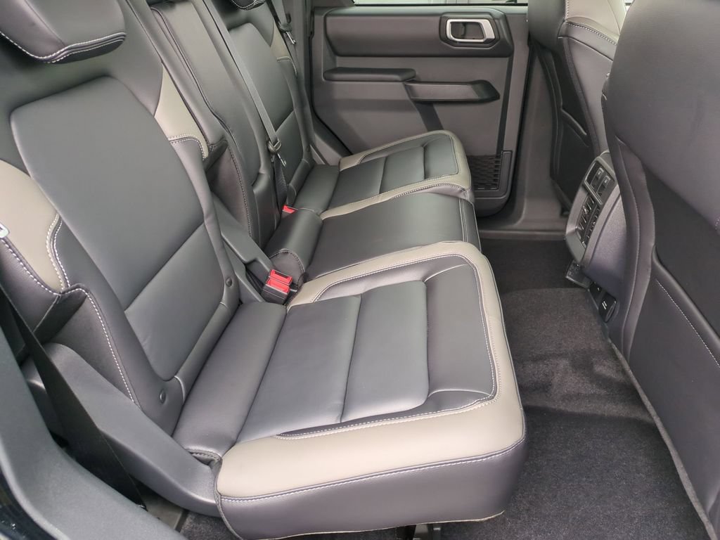 New 2026 Ford Bronco Outer Banks w/ Sasquatch Package AWD/4WD image 19