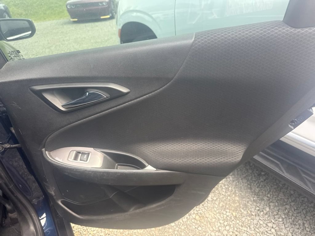 Used 2022 Chevrolet Malibu LT FWD image 8