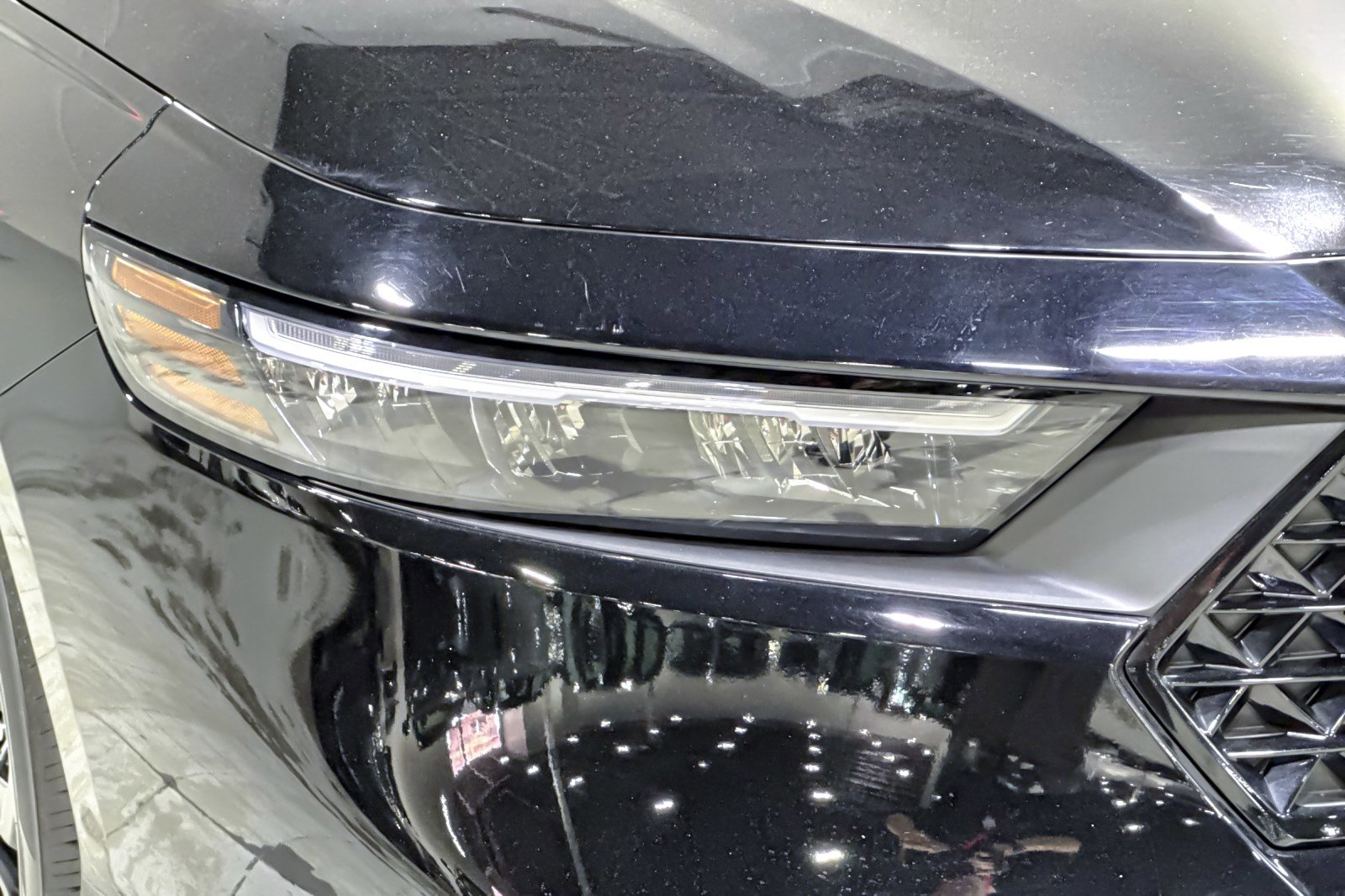 Used 2025 Honda Accord SE image 10