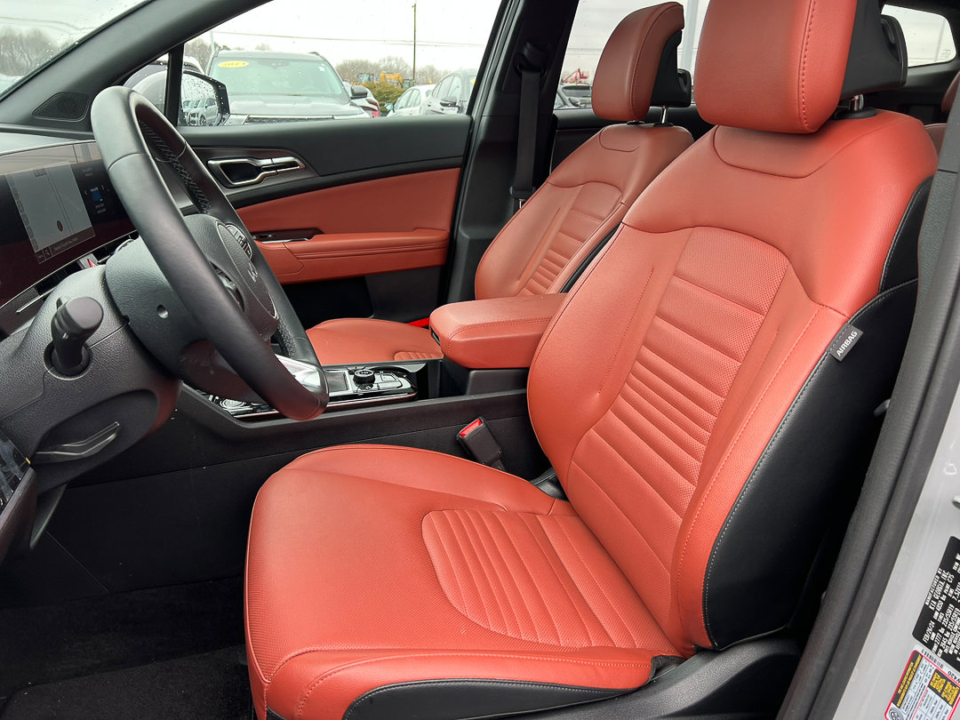 Used 2024 Kia Sportage SX image 15