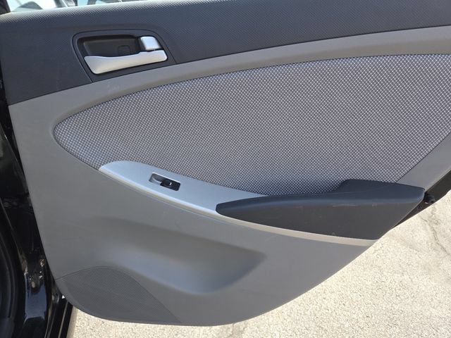 Used 2014 Hyundai Accent GS FWD image 22