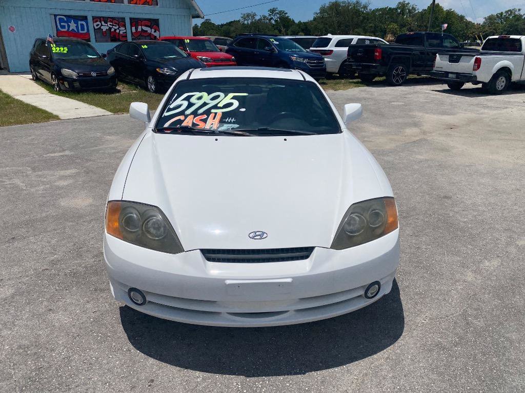 Used 2004 Hyundai Tiburon GT FWD image 3
