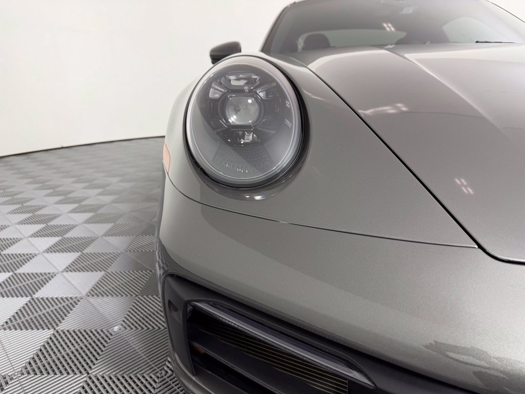 Certified 2024 Porsche 911 Carrera GTS RWD image 9
