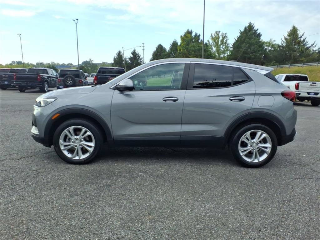 Used 2023 Buick Encore GX Preferred w/ Cold Weather Comfort Package FWD image 6