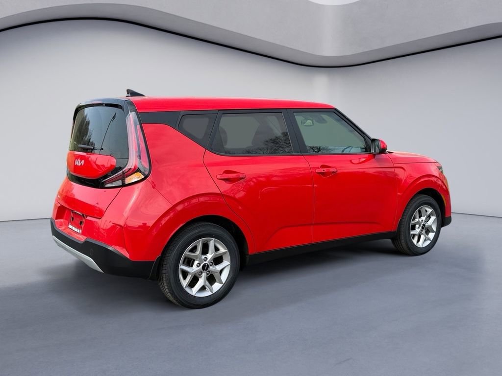 Used 2023 Kia Soul S image 5