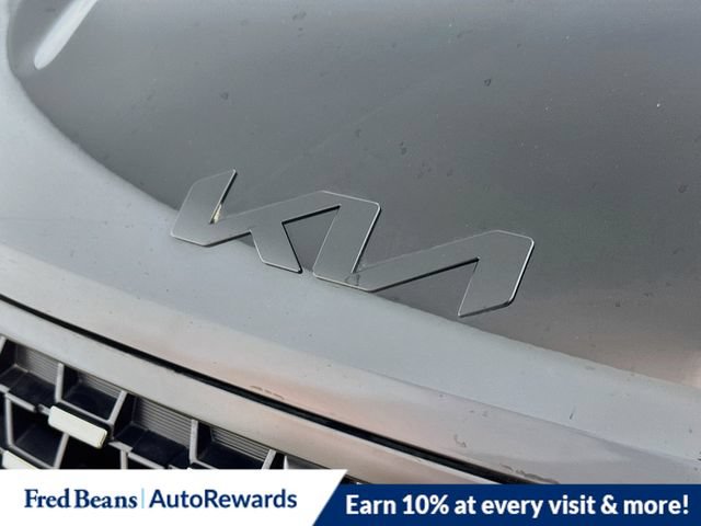 New 2025 Kia Carnival SX FWD image 24
