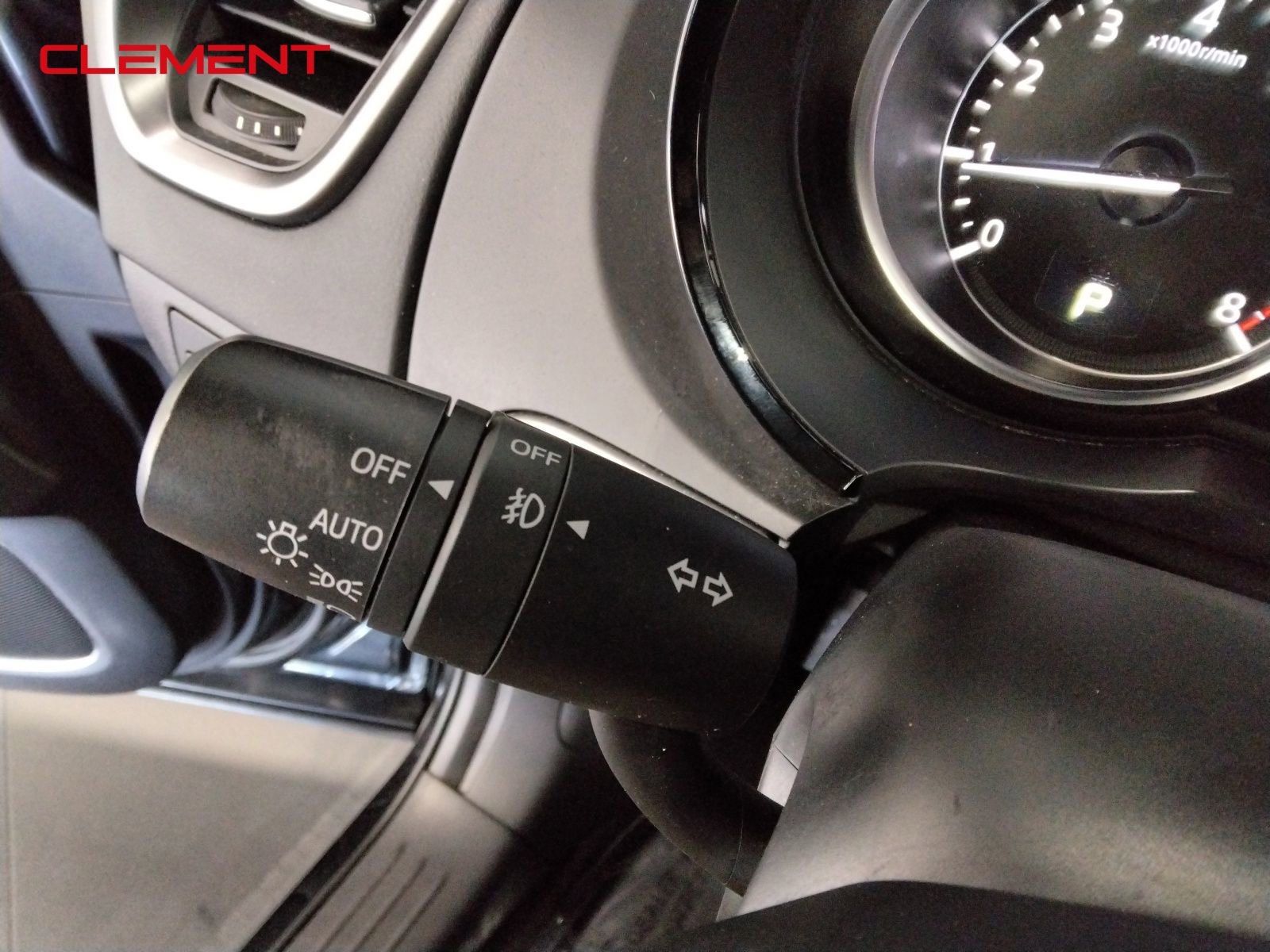 Used 2022 MAZDA CX-9 Touring w/ Touring Premium Package image 12