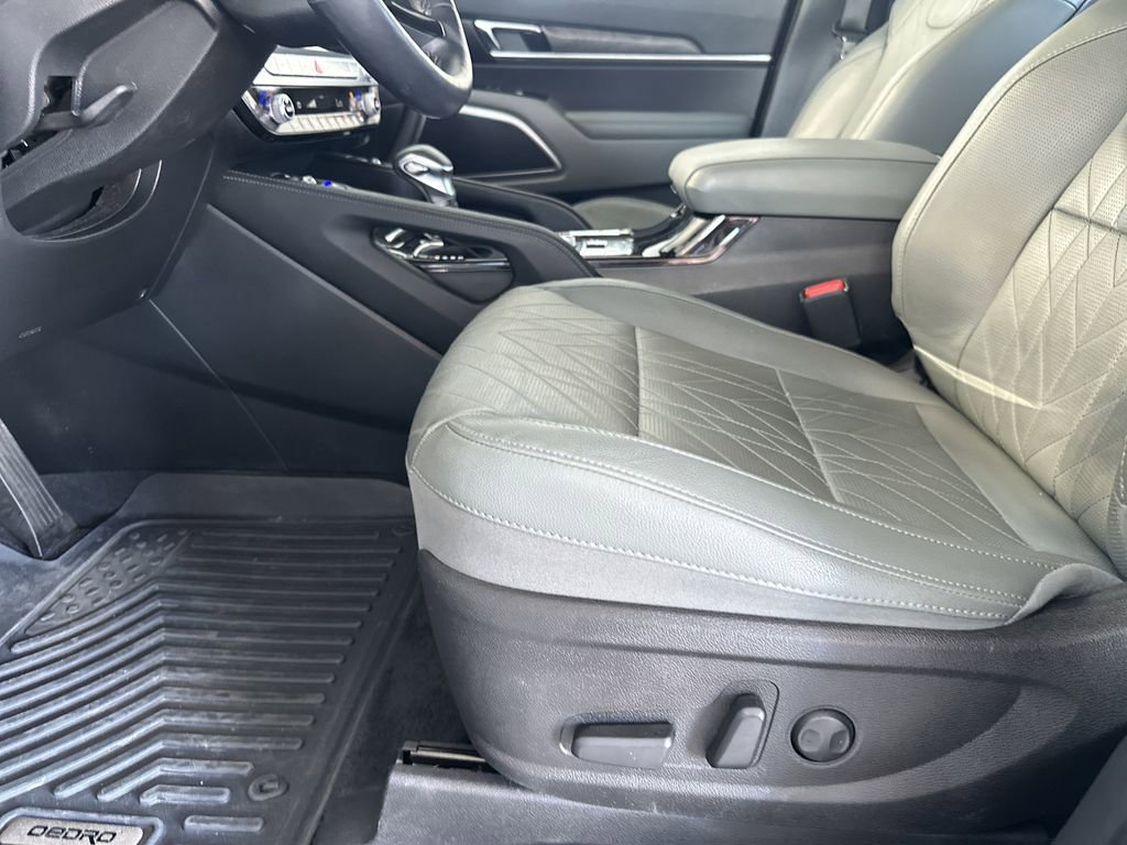 Used 2024 Kia Telluride EX X-Line image 15