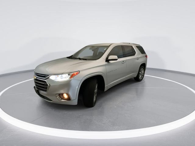 Used 2019 Chevrolet Traverse Premier w/ Driver Confidence II Package FWD image 8
