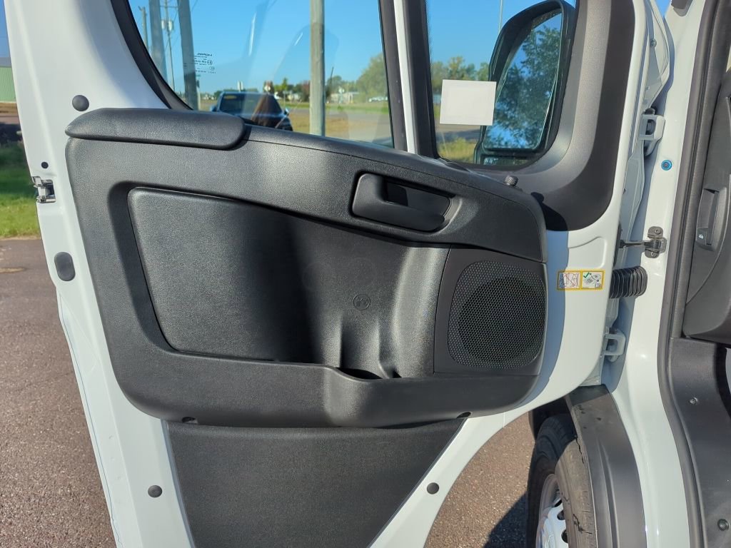 New 2026 RAM ProMaster 2500 w/ Convenience Group FWD image 16