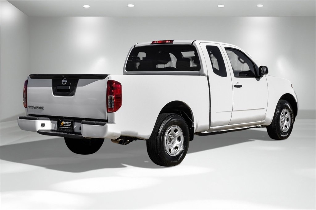 Used 2019 Nissan Frontier S image 6