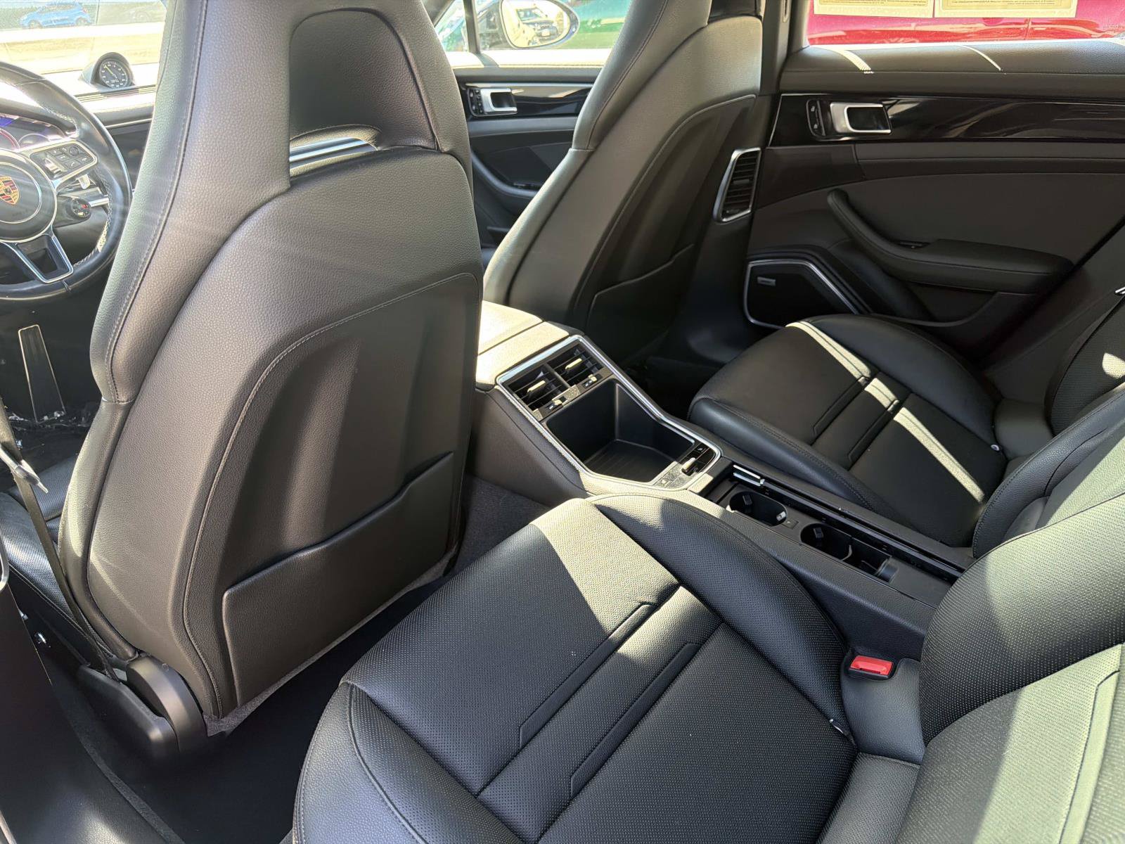 Used 2019 Porsche Panamera 4 AWD/4WD image 9