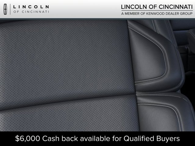 New 2026 Lincoln Navigator Reserve w/ Jet Appearance Package AWD/4WD image 16