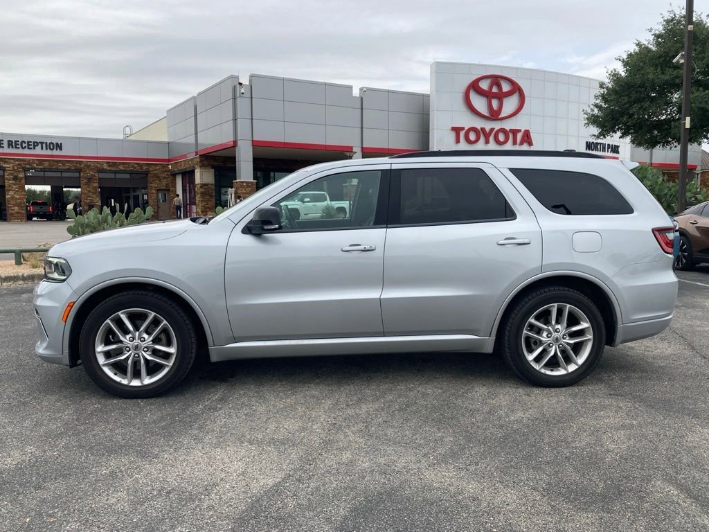 Used 2024 Dodge Durango GT RWD image 7