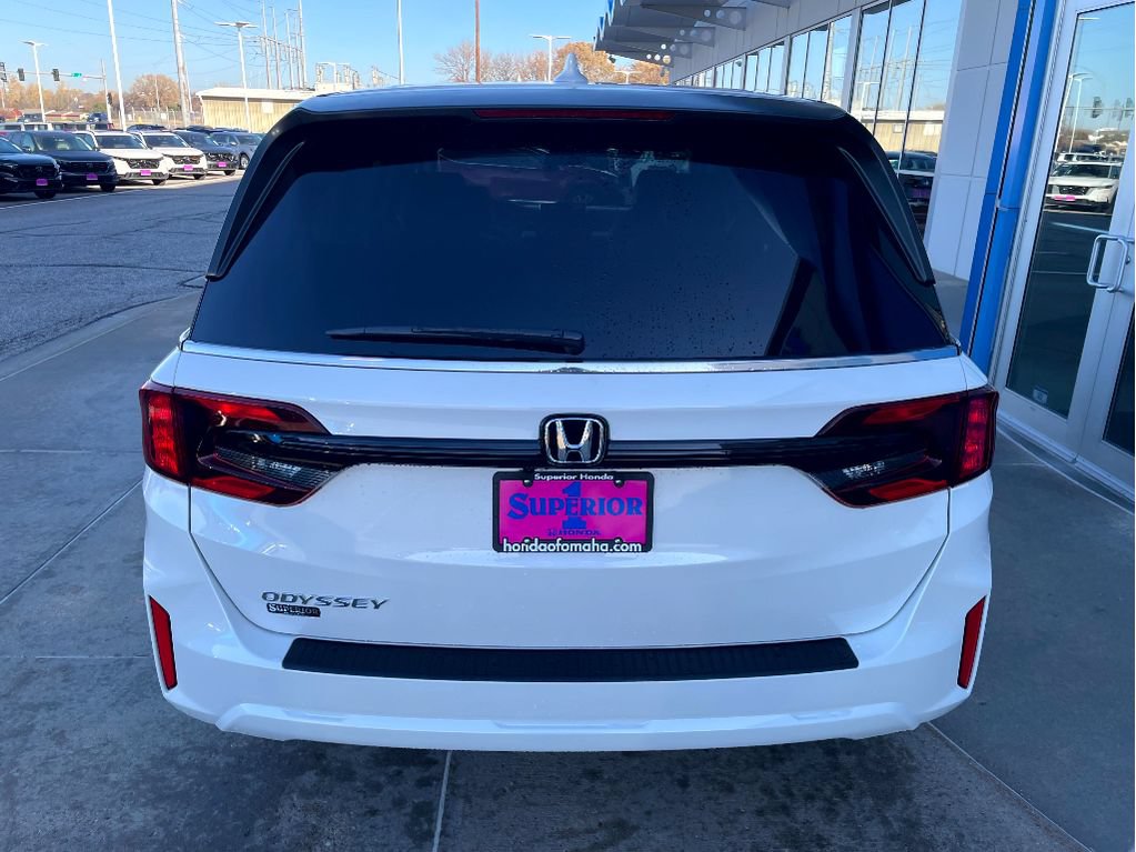 New 2026 Honda Odyssey EX-L image 3