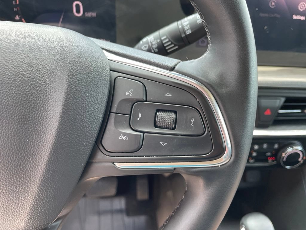 Used 2025 Buick Encore GX Sport Touring w/ Comfort Package FWD image 26
