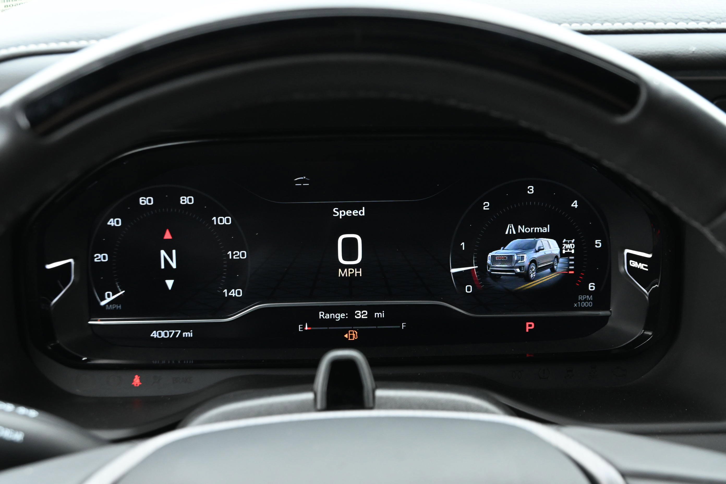 Used 2023 GMC Yukon Denali Ultimate AWD/4WD image 15