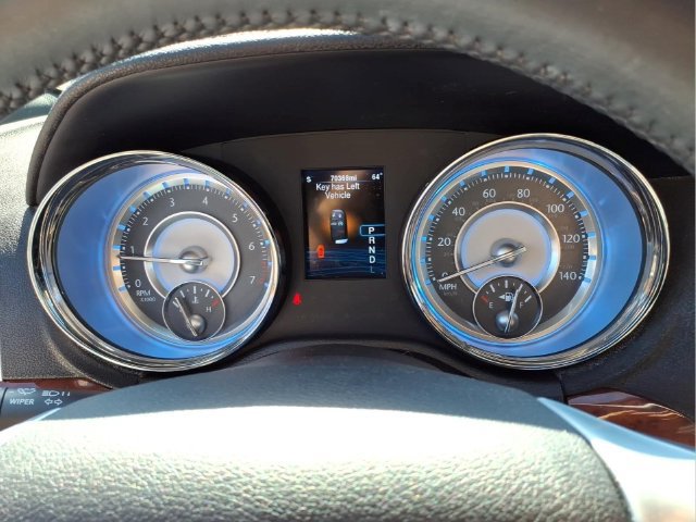 Used 2014 Chrysler 300 AWD w/ Driver Convenience Group image 22