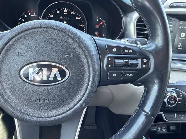 Used 2017 Kia Sorento EX w/ EX Premium Package image 17