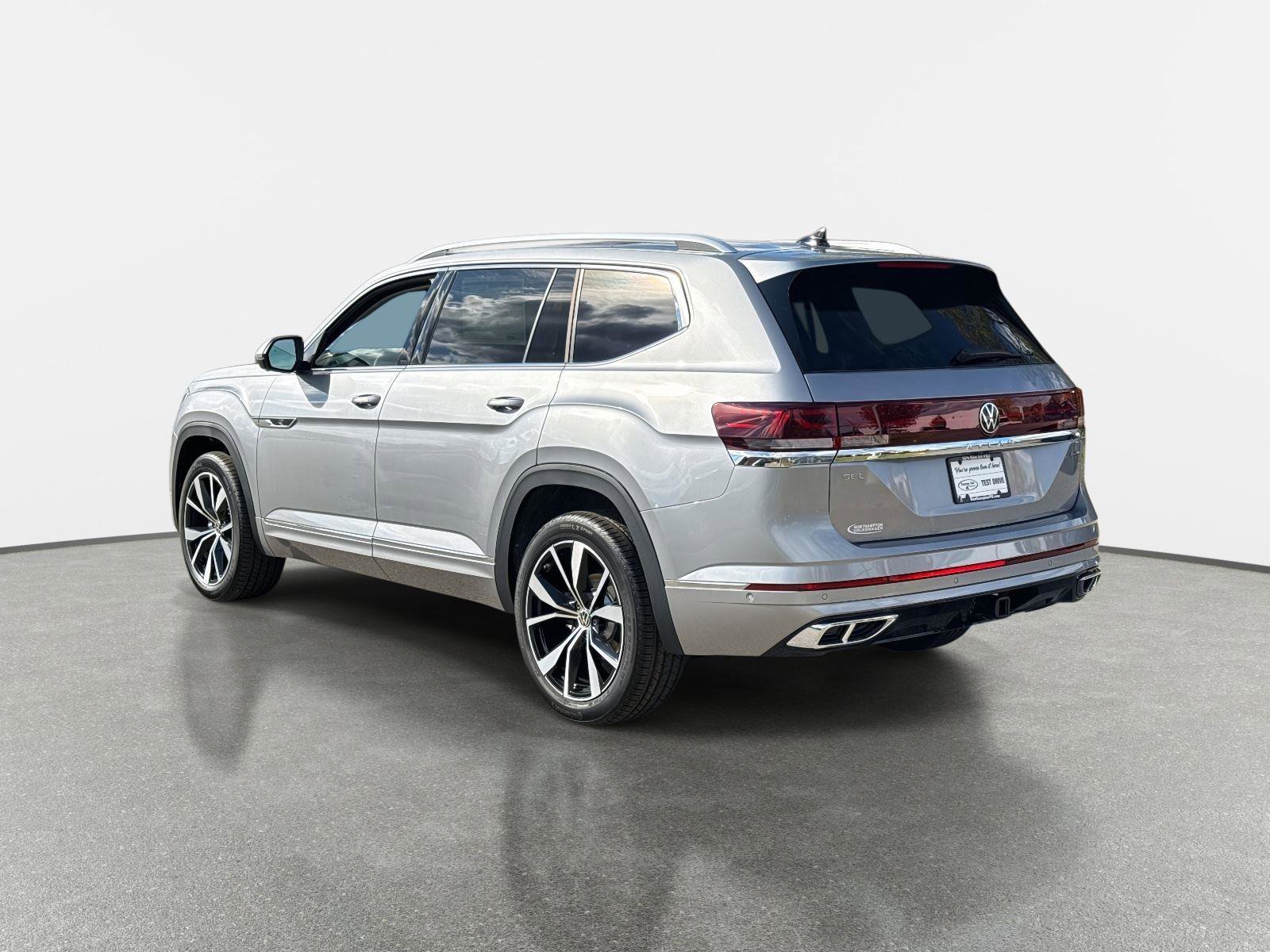 New 2026 Volkswagen Atlas SEL Premium R-Line image 31