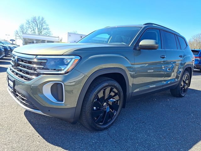 New 2026 Volkswagen Atlas SE image 2