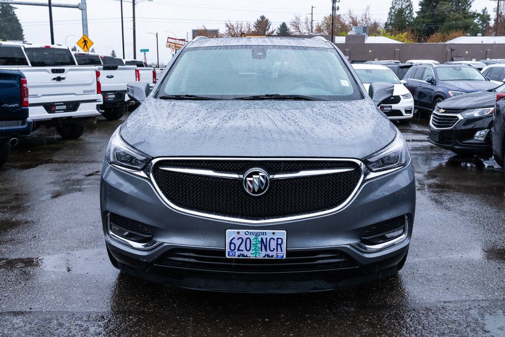 Used 2020 Buick Enclave Premium w/ Sun and Sites Package AWD/4WD image 2