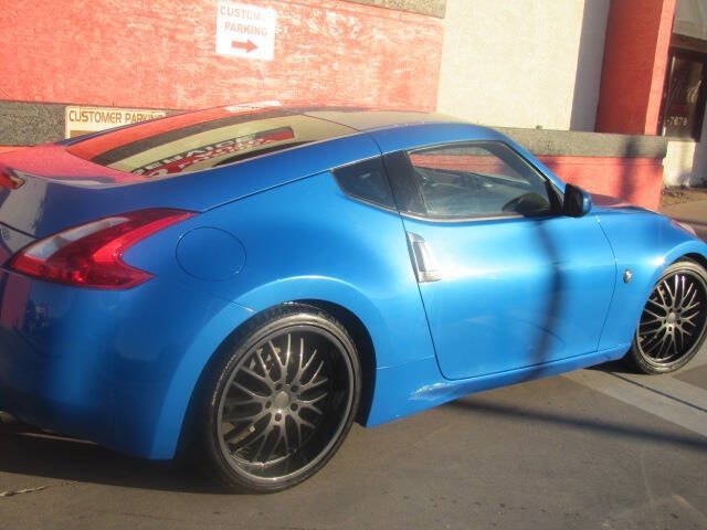 Used 2009 Nissan 370Z Coupe RWD image 8