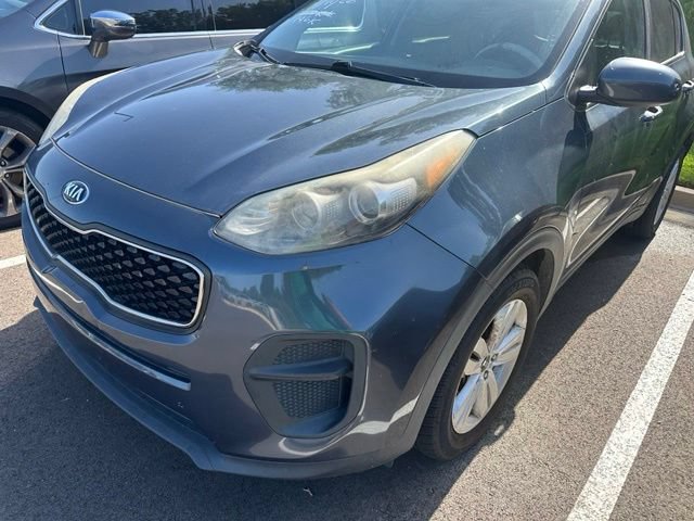 Used 2018 Kia Sportage LX FWD image 2
