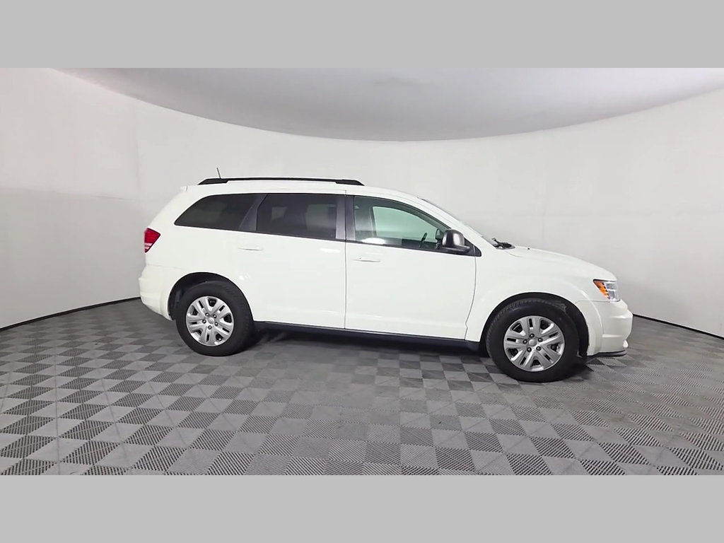 Used 2020 Dodge Journey SE w/ SE Popular Equipment Group FWD image 37