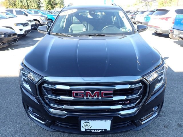 Used 2024 GMC Terrain AT4 w/ LPO, Floor Liner Package image 10