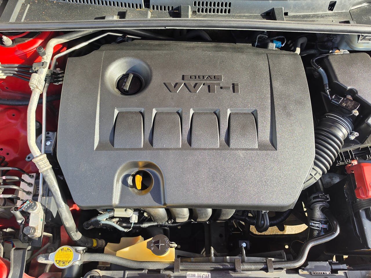 Used 2014 Toyota Corolla LE FWD image 46