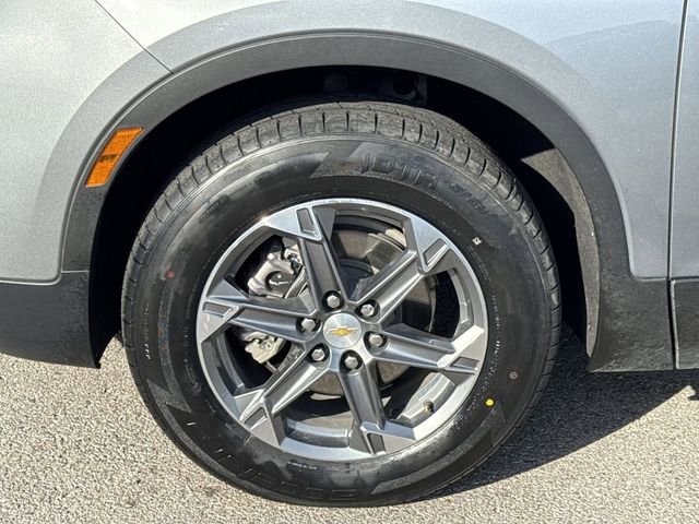 Used 2025 Chevrolet Blazer LT AWD/4WD image 21