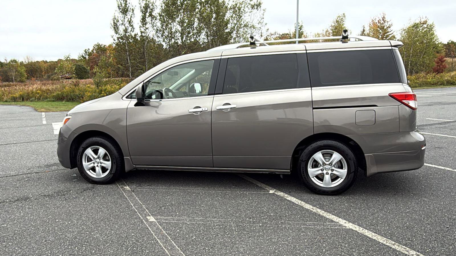 Used 2015 Nissan Quest SV image 11