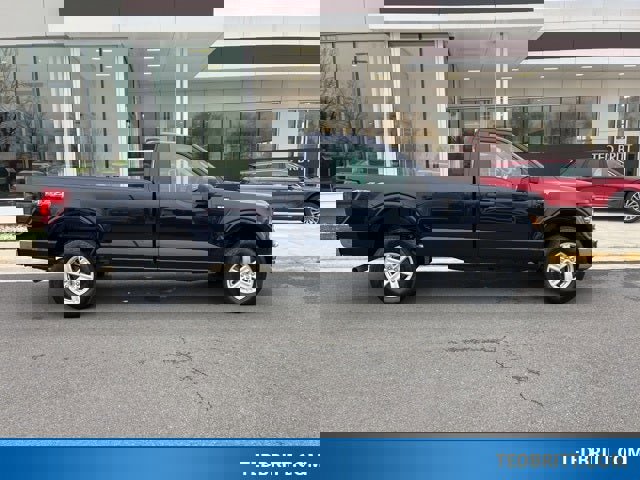 Used 2025 Ford F150 XL w/ Equipment Group 103A High image 9