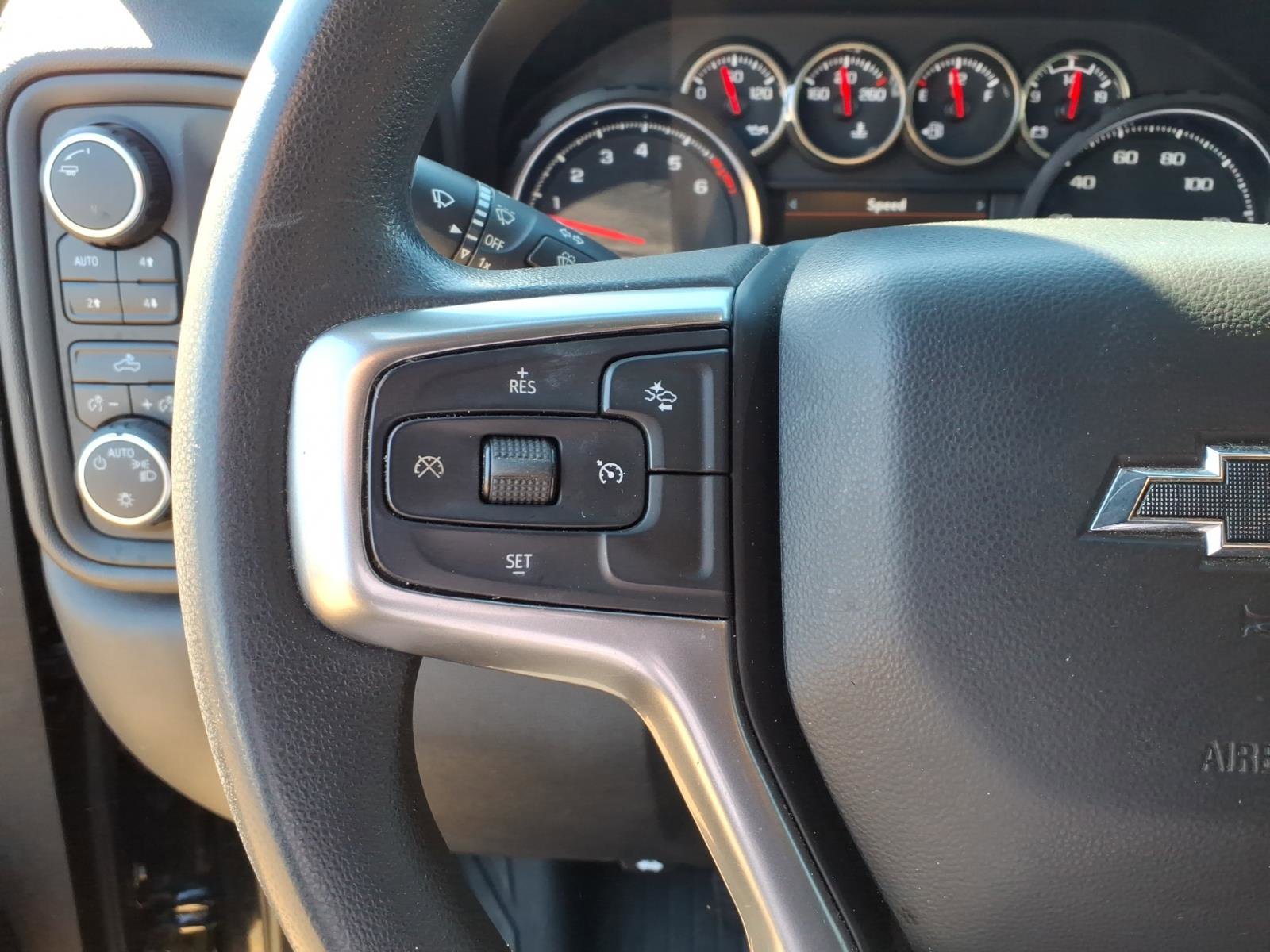 Used 2022 Chevrolet Silverado 1500 Custom Trail Boss w/ Midnight Edition AWD/4WD image 11