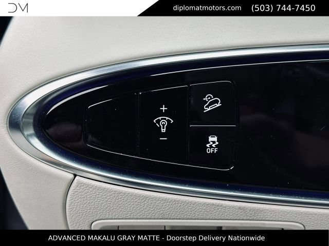Used 2023 Genesis Electrified GV70 AWD/4WD image 32