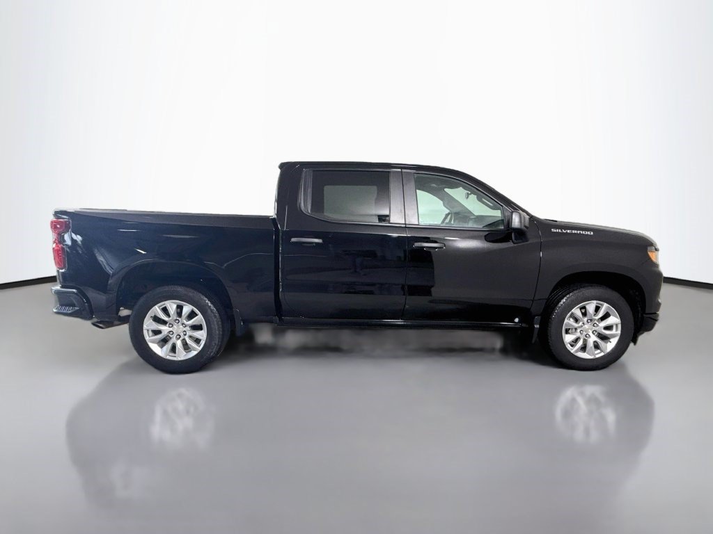 Used 2024 Chevrolet Silverado 1500 Custom RWD image 11
