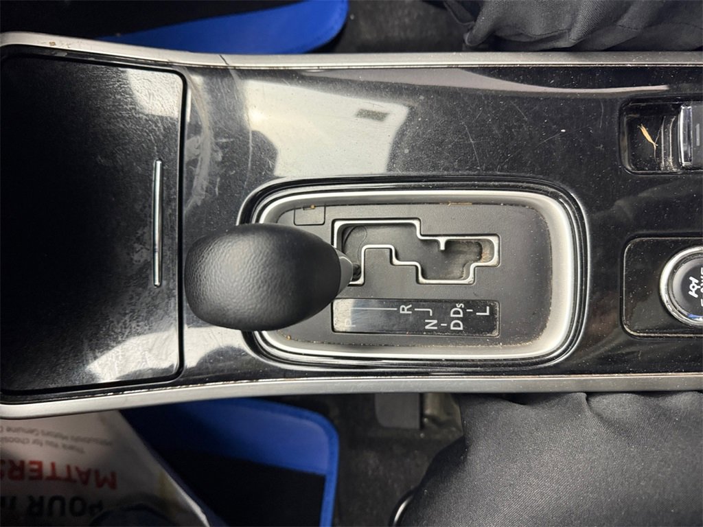 Used 2020 Mitsubishi Outlander ES image 20