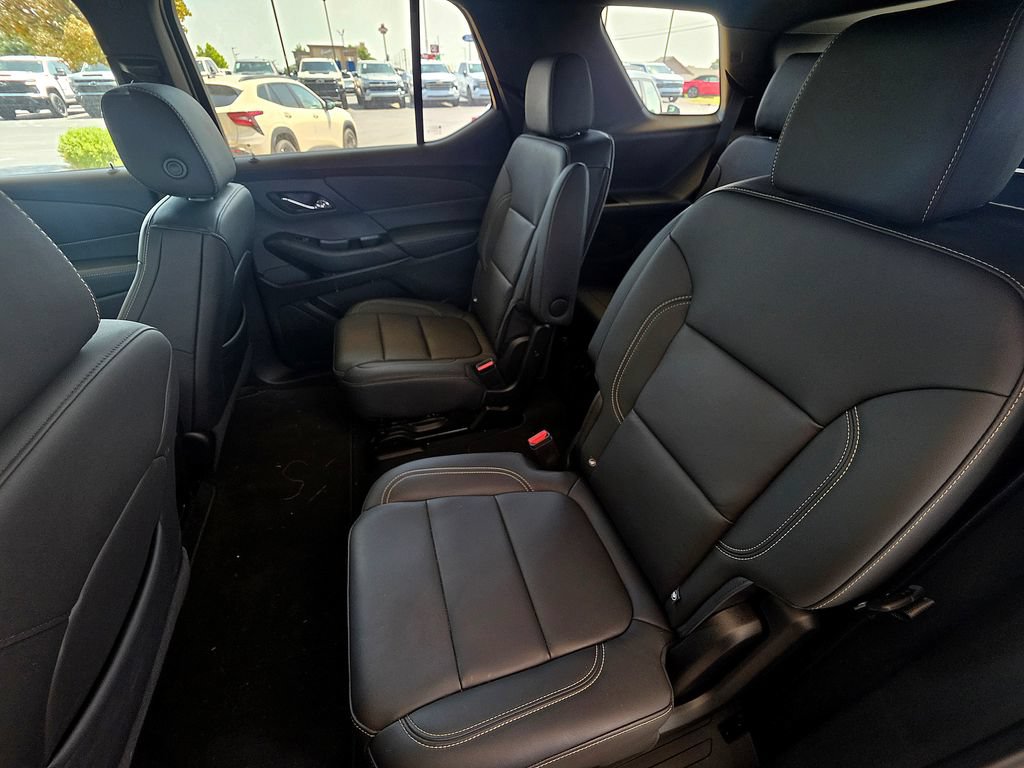 Used 2023 Chevrolet Traverse LT FWD image 56