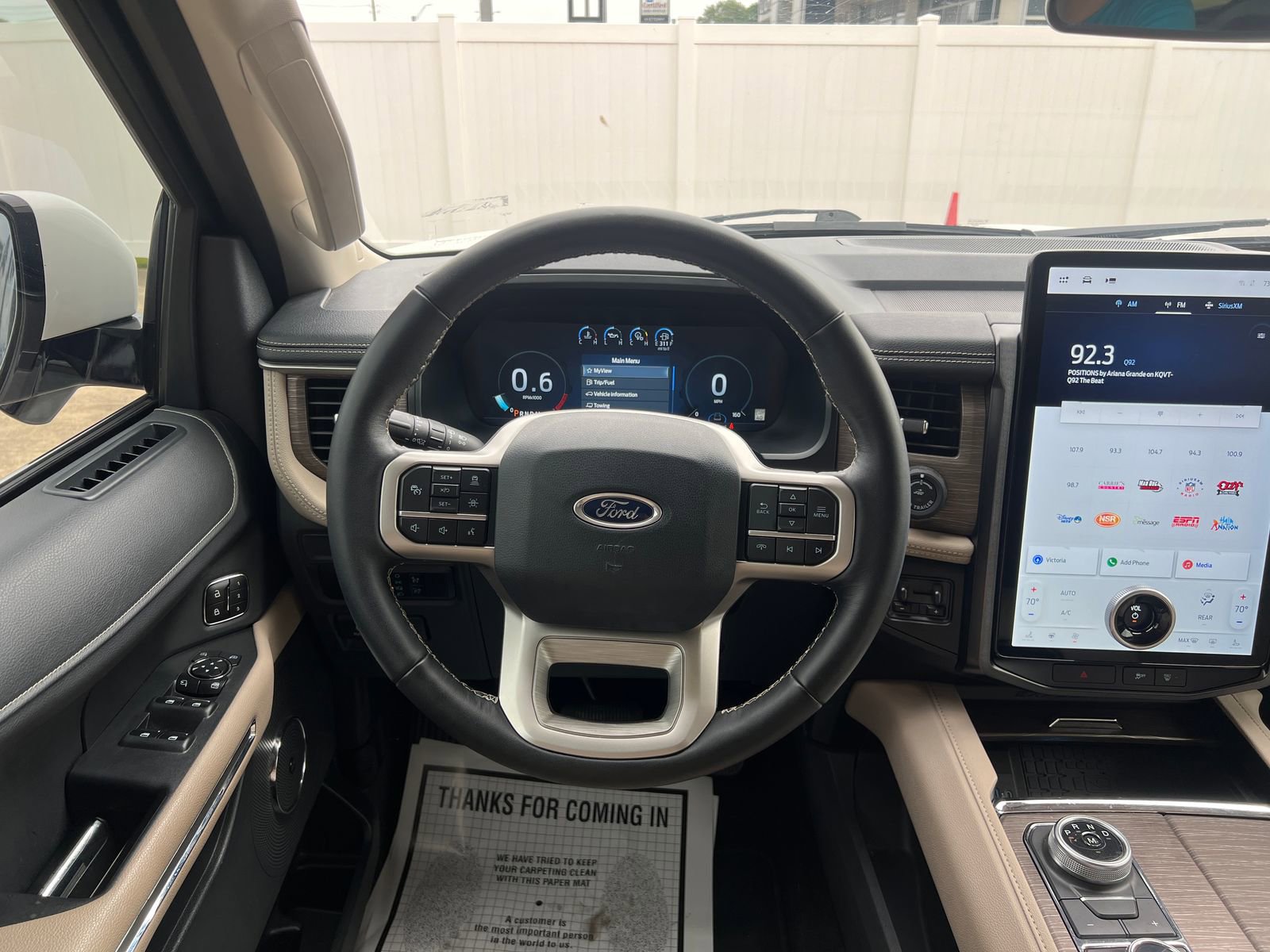 Used 2023 Ford Expedition Limited AWD/4WD image 29