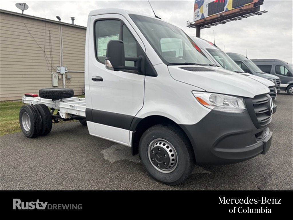 New 2024 Mercedes-Benz Sprinter 4500