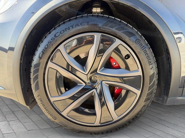 Used 2026 Tesla Model X Plaid AWD/4WD image 9