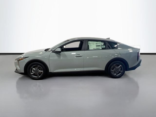 New 2026 Kia K4 FWD image 4