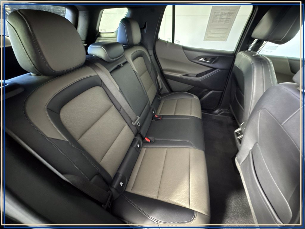 Certified 2025 Chevrolet Equinox LT w/ Convenience Package II AWD/4WD image 38