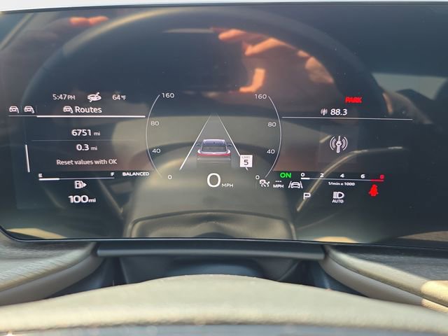 Used 2025 Audi Q5 Premium w/ Convenience Package image 22