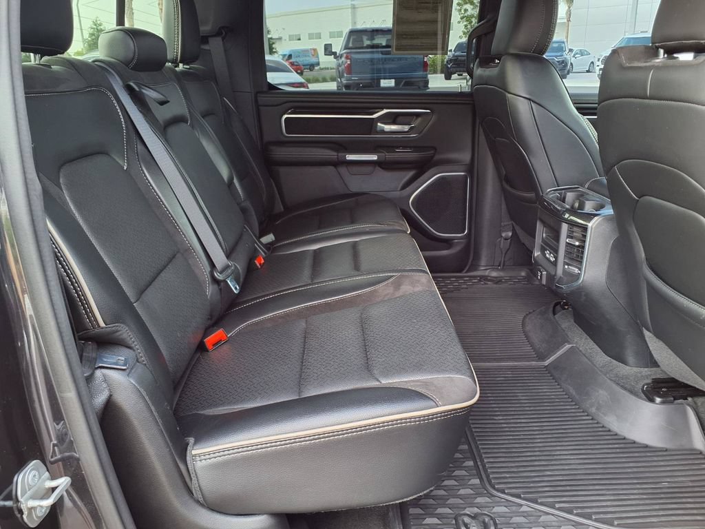 Used 2021 RAM 1500 Laramie w/ Sport Appearance Package AWD/4WD image 16