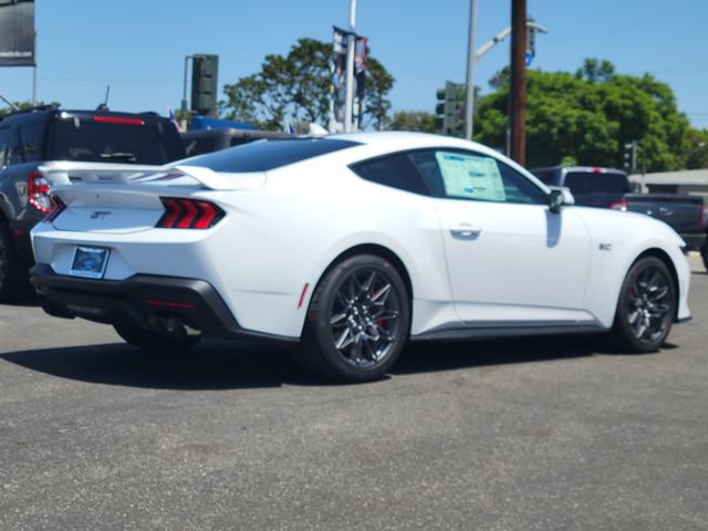 New 2026 Ford Mustang GT w/ GT Performance Package RWD image 4