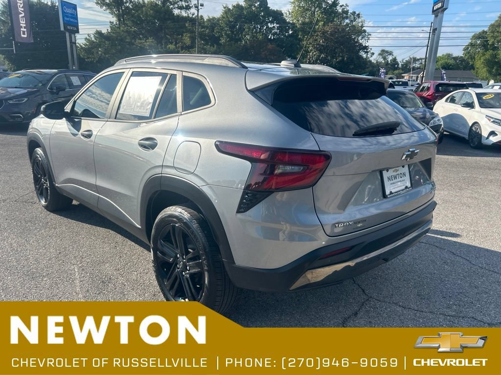 Used 2024 Chevrolet Trax ACTIV w/ Driver Confidence Package FWD image 36